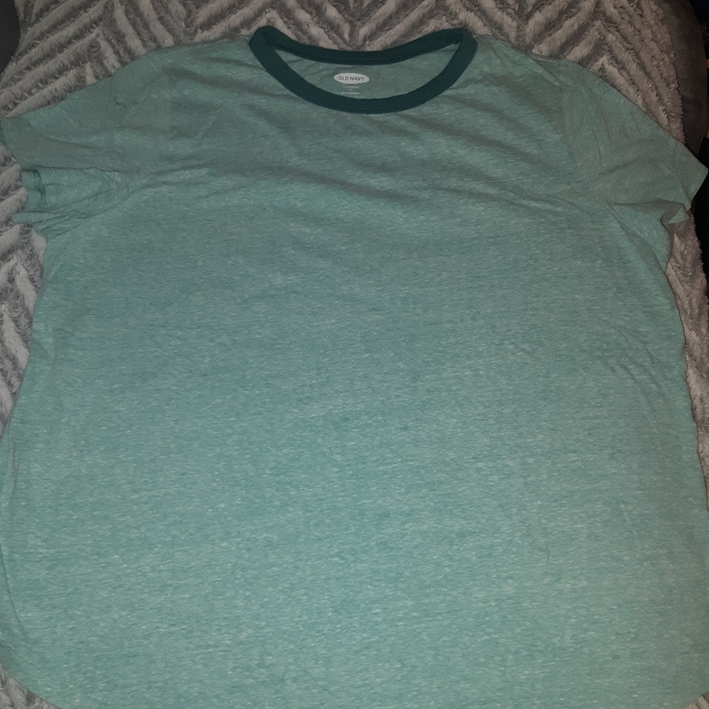 XL Women's Old Navy tshirt